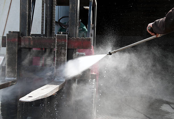 Best Pressure Washing Contractors  in Cedar Ridge, CA